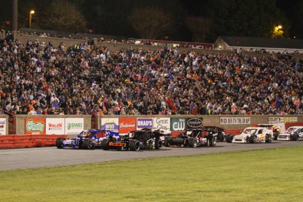 0-bowman-gray-racing-3_rgb_hd-cf9cd94f5056a36_cf9cda7c-5056-a36a-075c4ada70168bfb
